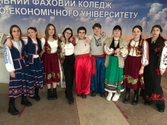 832593a2-02f1-45aa-adff-1448c7e28ba3